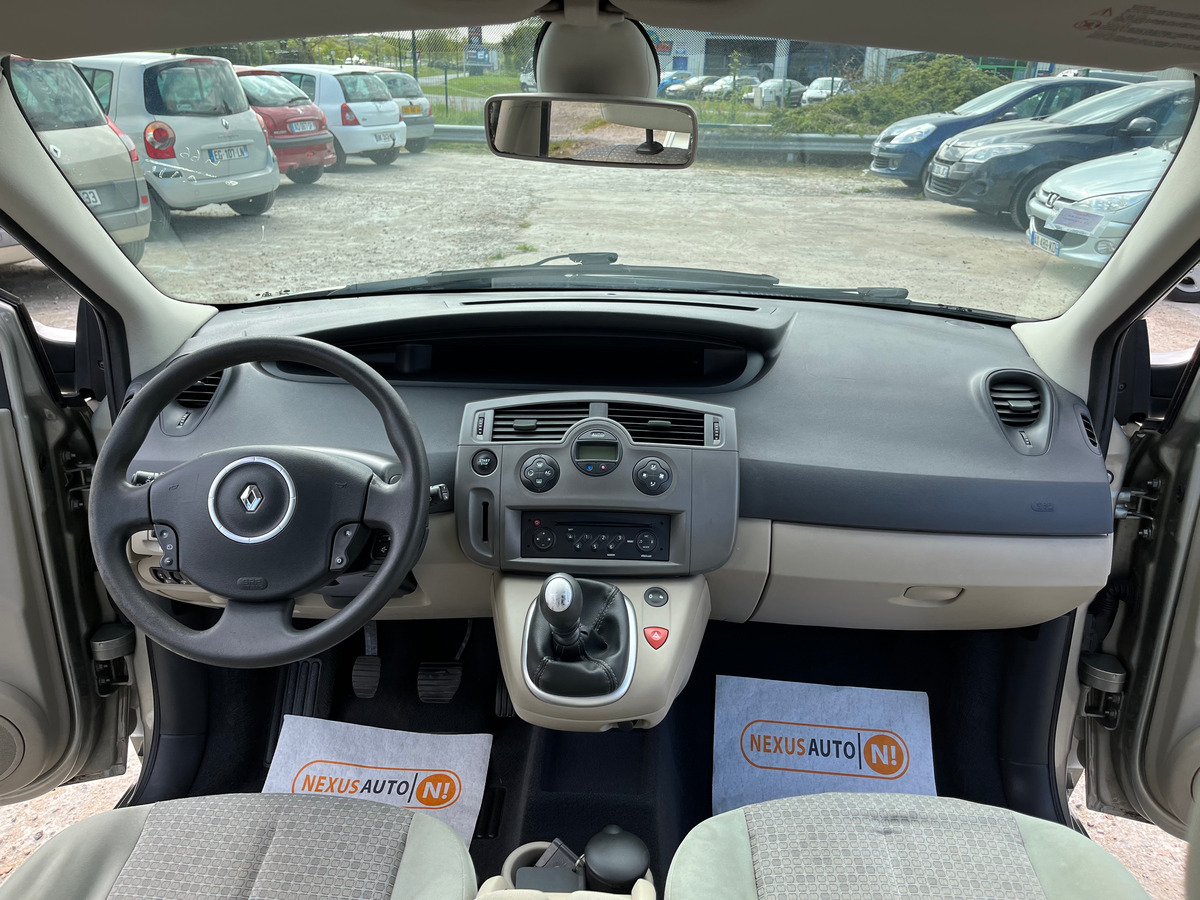 RENAULT Scenic 1.5 dci - 105CH 190405KM