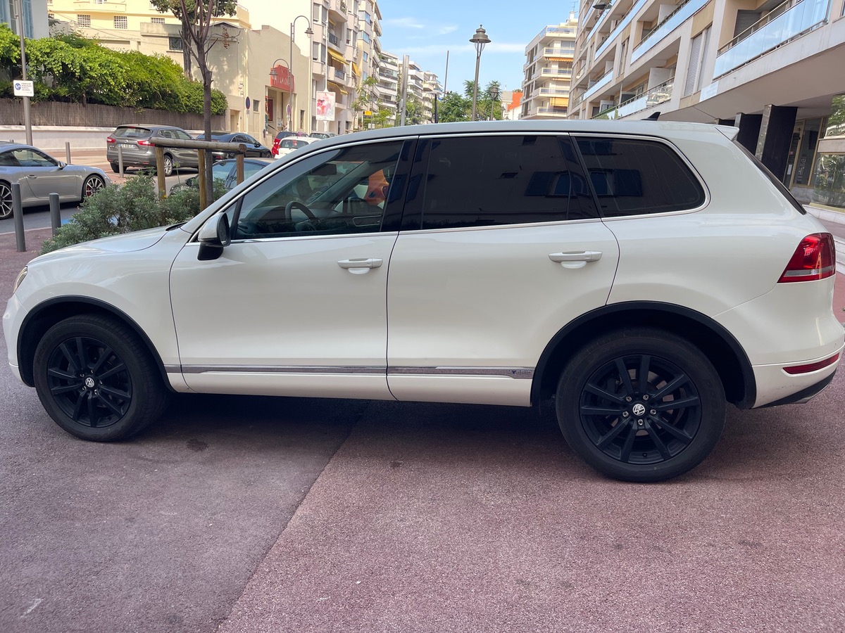 Volkswagen Touareg 3.0 TSI V6 379cv Hybrid / Jantes Noires / Gps / Carat Edition
