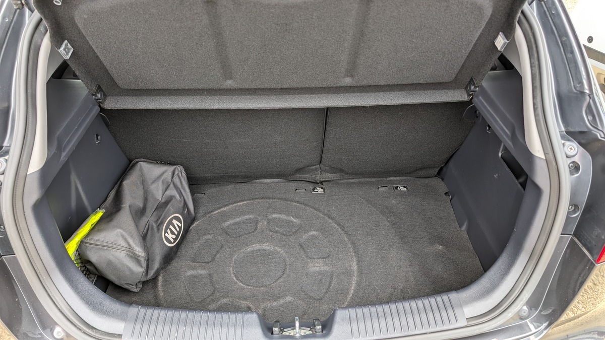Kia Rio 1.2i 85