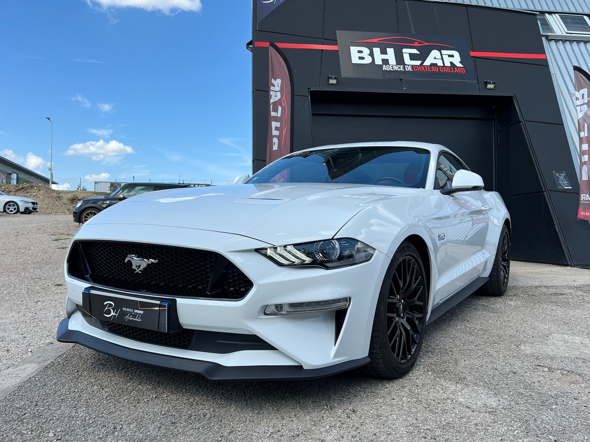 Image: Ford Mustang 5.0 v8 450cv - Origine France - Caméra - Cuir bi-ton rouge/noir - Entretien Ford