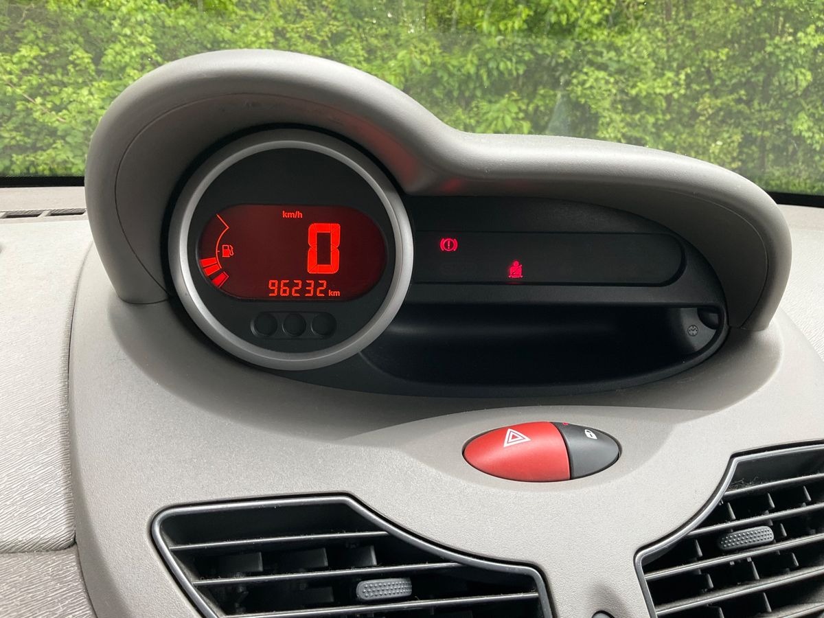 RENAULT Twingo 1.5 65 dCi Trend CLIMATISATION