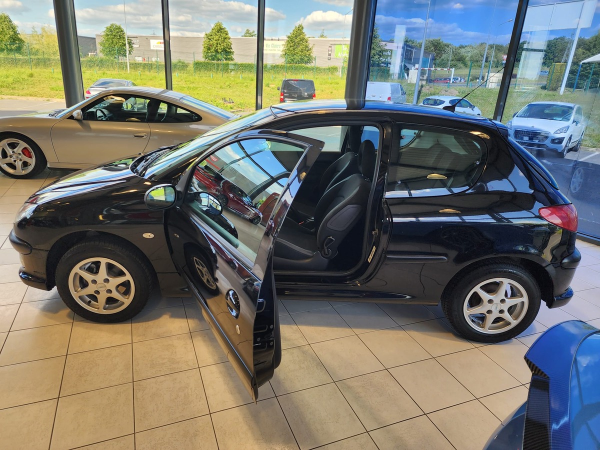 Peugeot 206 1.4L 75CV