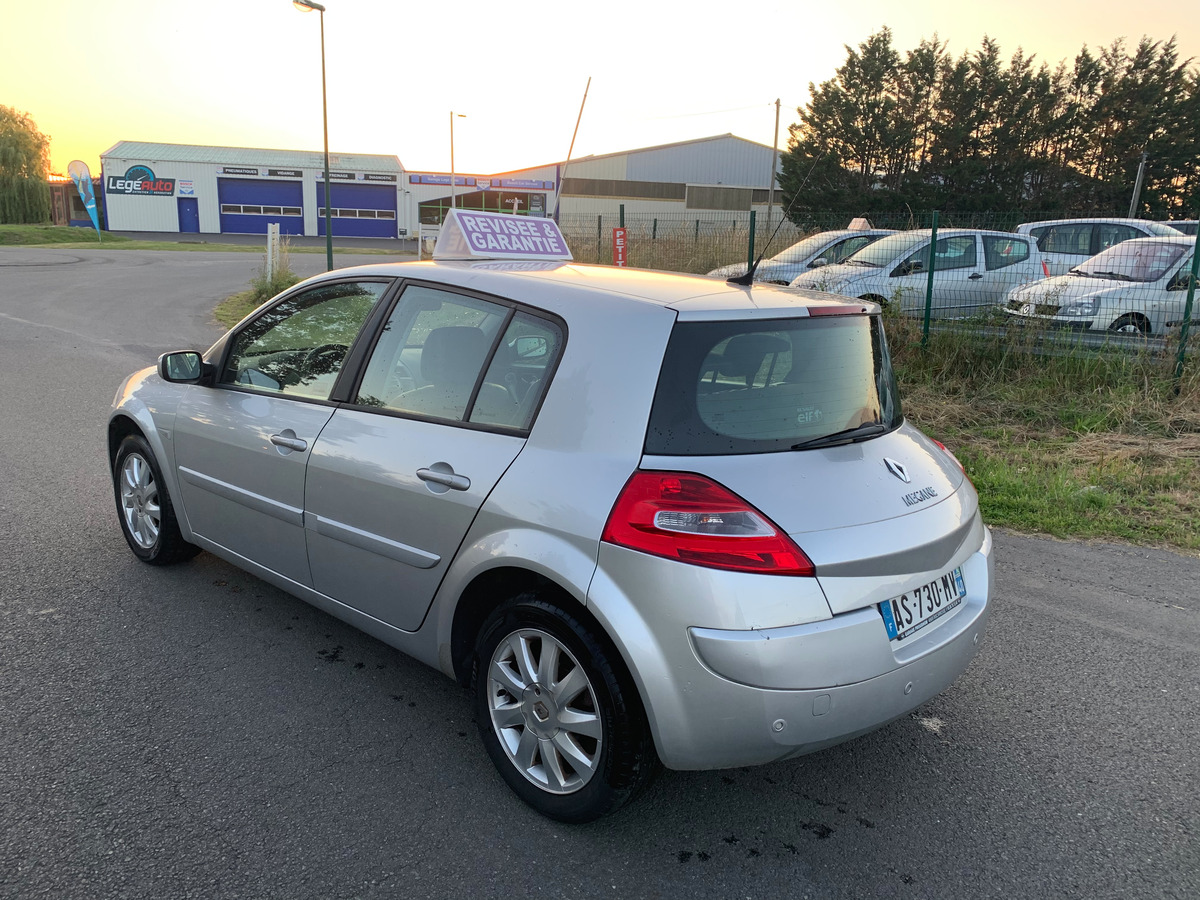 RENAULT Megane II 2.0 dci 150CV 151821KMS