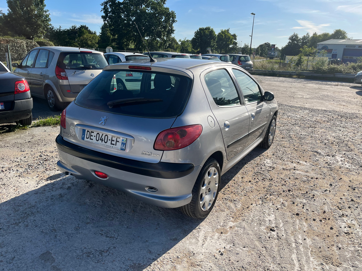 Peugeot 206 2.0 hdi 166303km