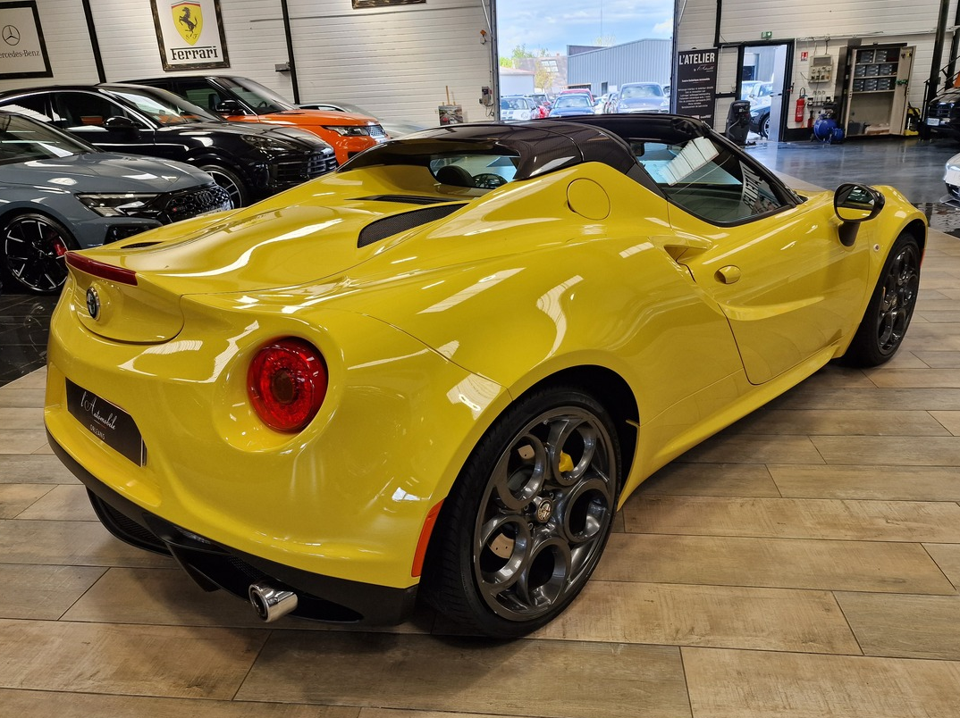 Alfa Romeo 4C 1.7 TBI 240 CV 17000KMS