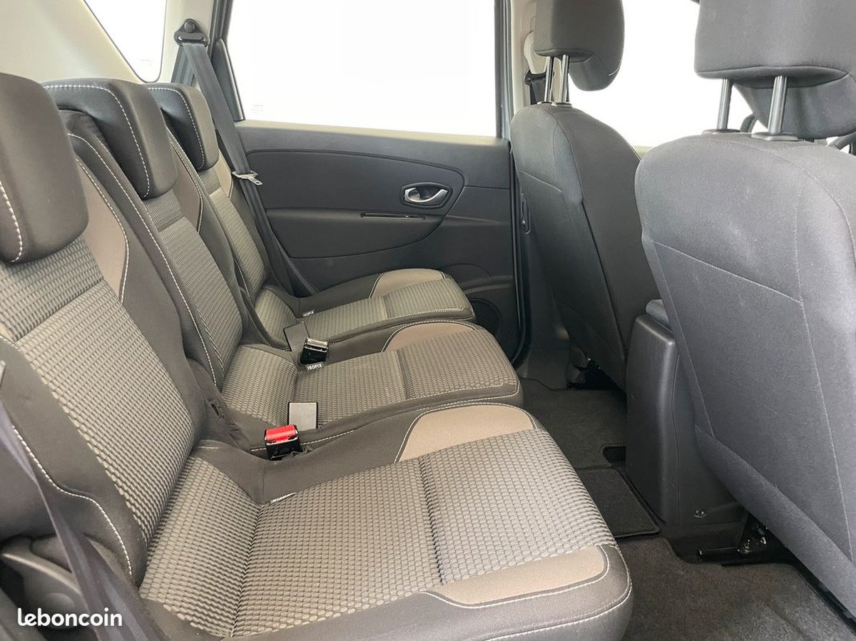 RENAULT Scenic 1.5 DCI 110  XMOD Zen première main 09/2013 98.951 kms