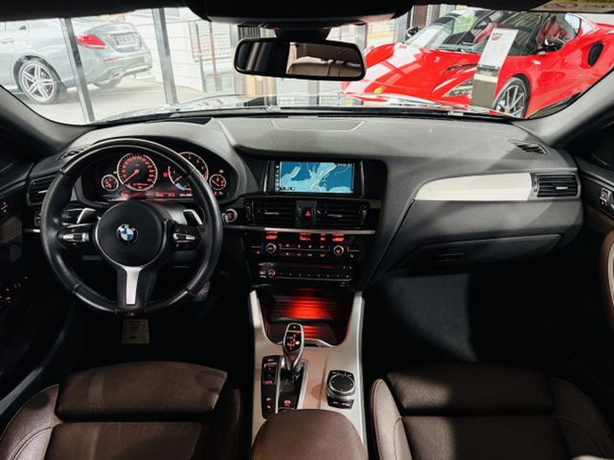 Bmw X4 M M40 i 360ch*HUD*CAMERA*AHK*H&R*NAVI*.