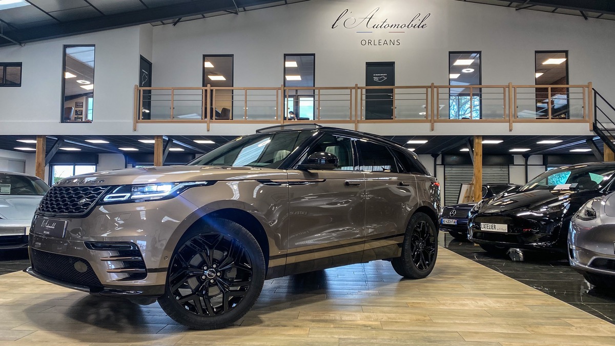 Land-Rover RR VELAR 2.0 D240 240 SE R-DYNAMIC