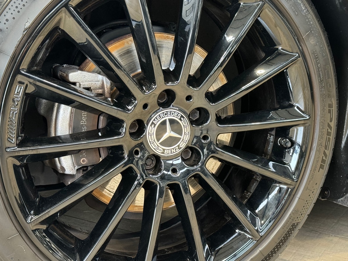 Mercedes-Benz Classe A 180D 7G-TRONIC 116CV AMG LINE TOIT OUVRANT