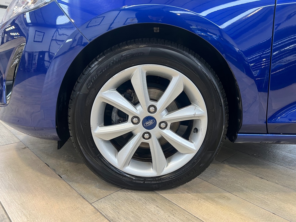 Ford Fiesta VI 1.0 ECOBOOST 100 ch S&S BVA DEEP IMPACT BLUE /GPS/CAMERA/BLUETOOTH/
