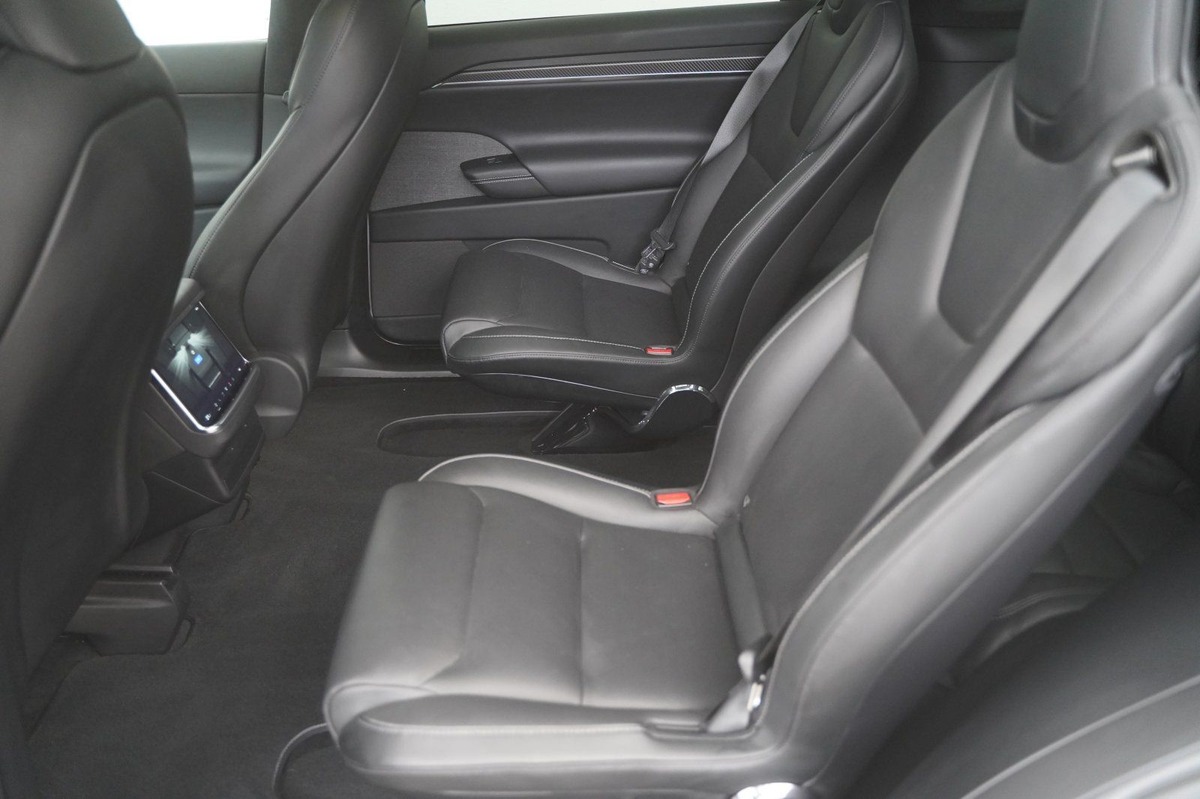 Tesla Model X Plaid 100 kWh 6 places