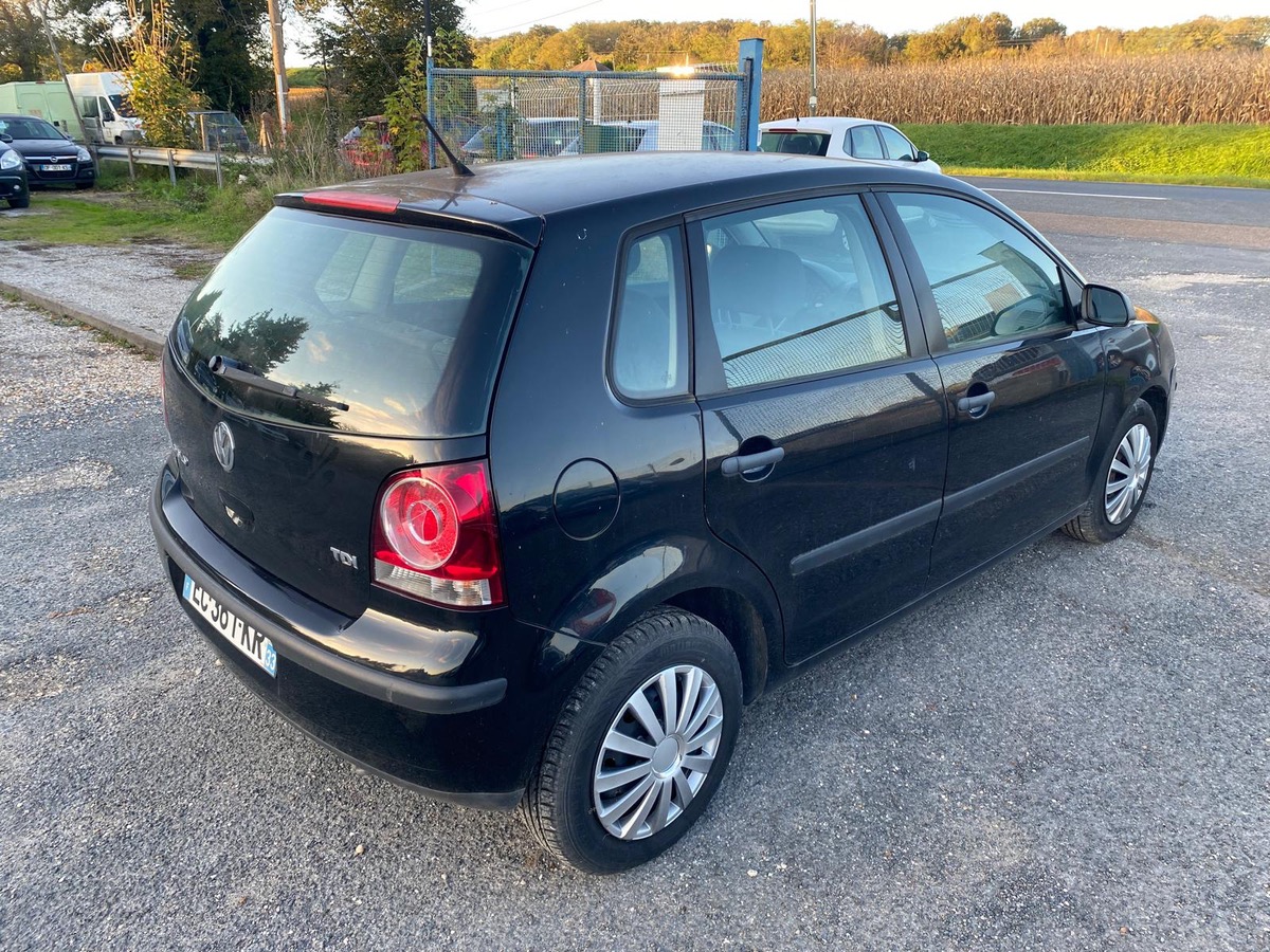 Volkswagen Polo 1.4 tdi 70cv 144000km 1ère main kit de distribution Neuf 