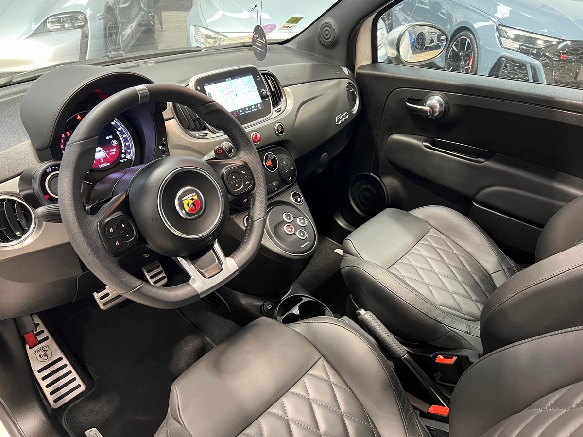 Abarth 500 II 595 1.4 T-JET TURBO 165 TURISMO + TO