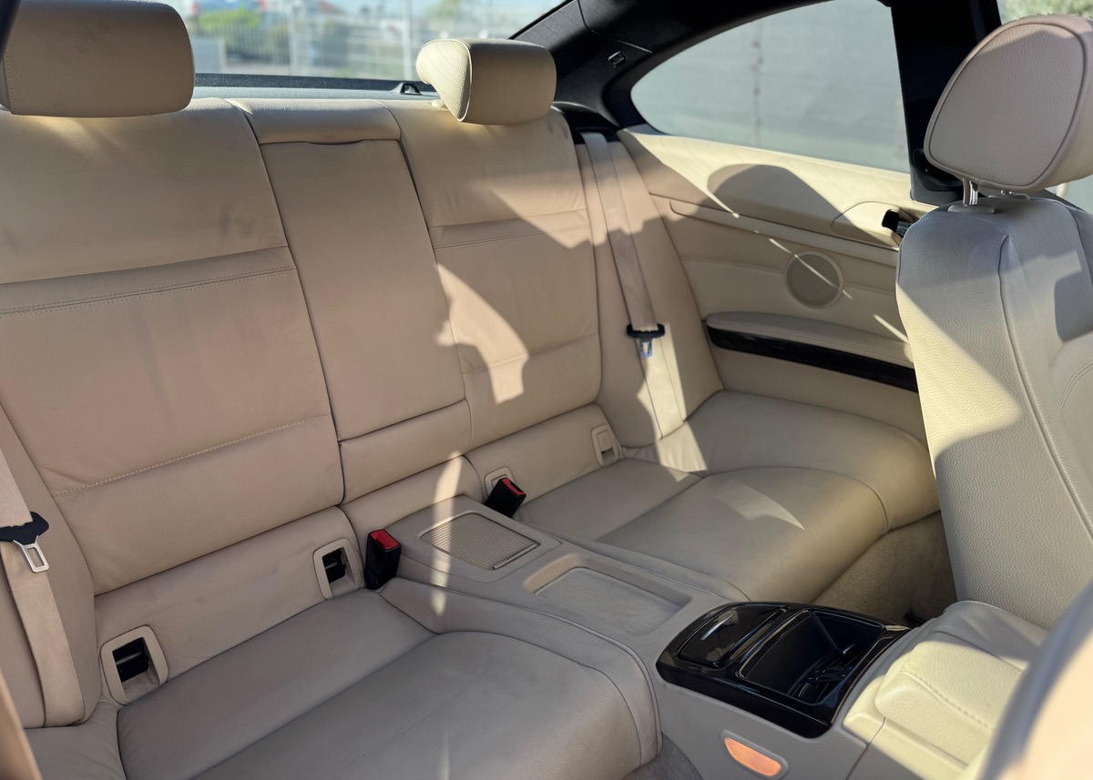Bmw 330 (E92) (2) COUPE 330I 272 LUXE