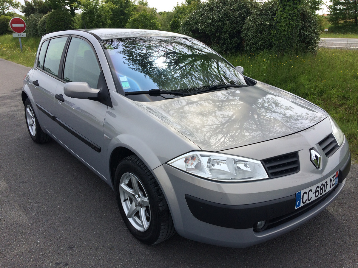 RENAULT Megane mégane 1.6i 16v 115CH 120174KM