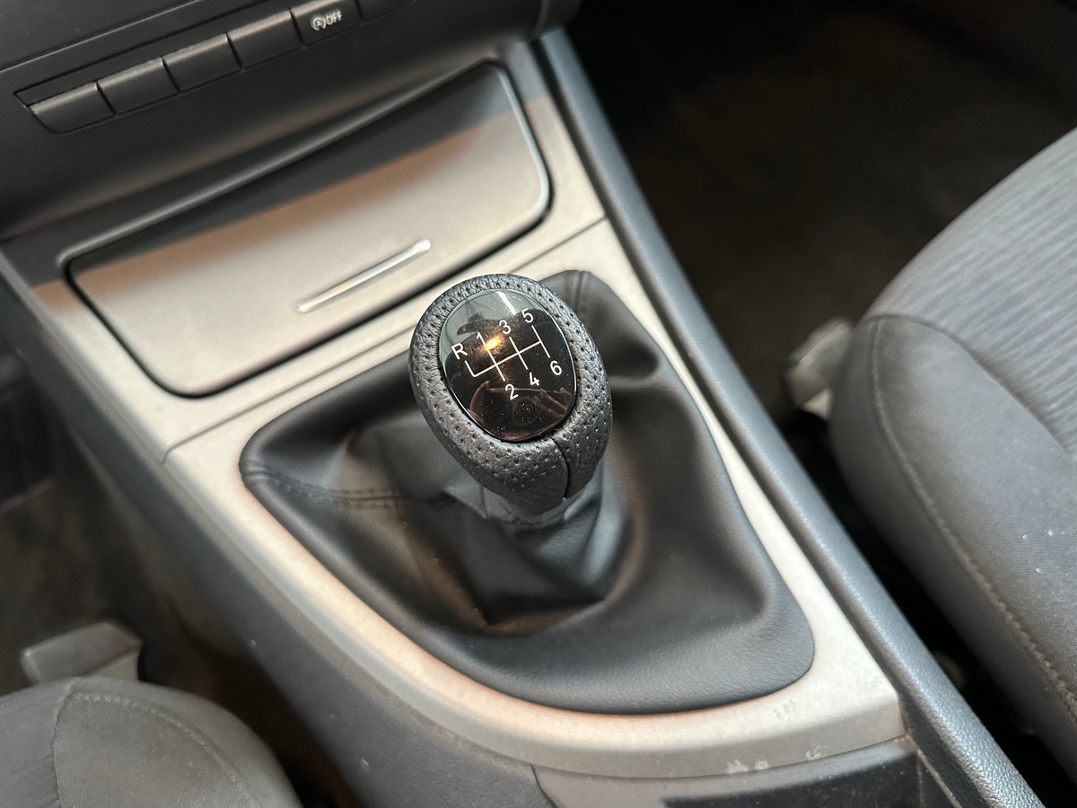 Bmw Série 1 118d 143 ch Confort