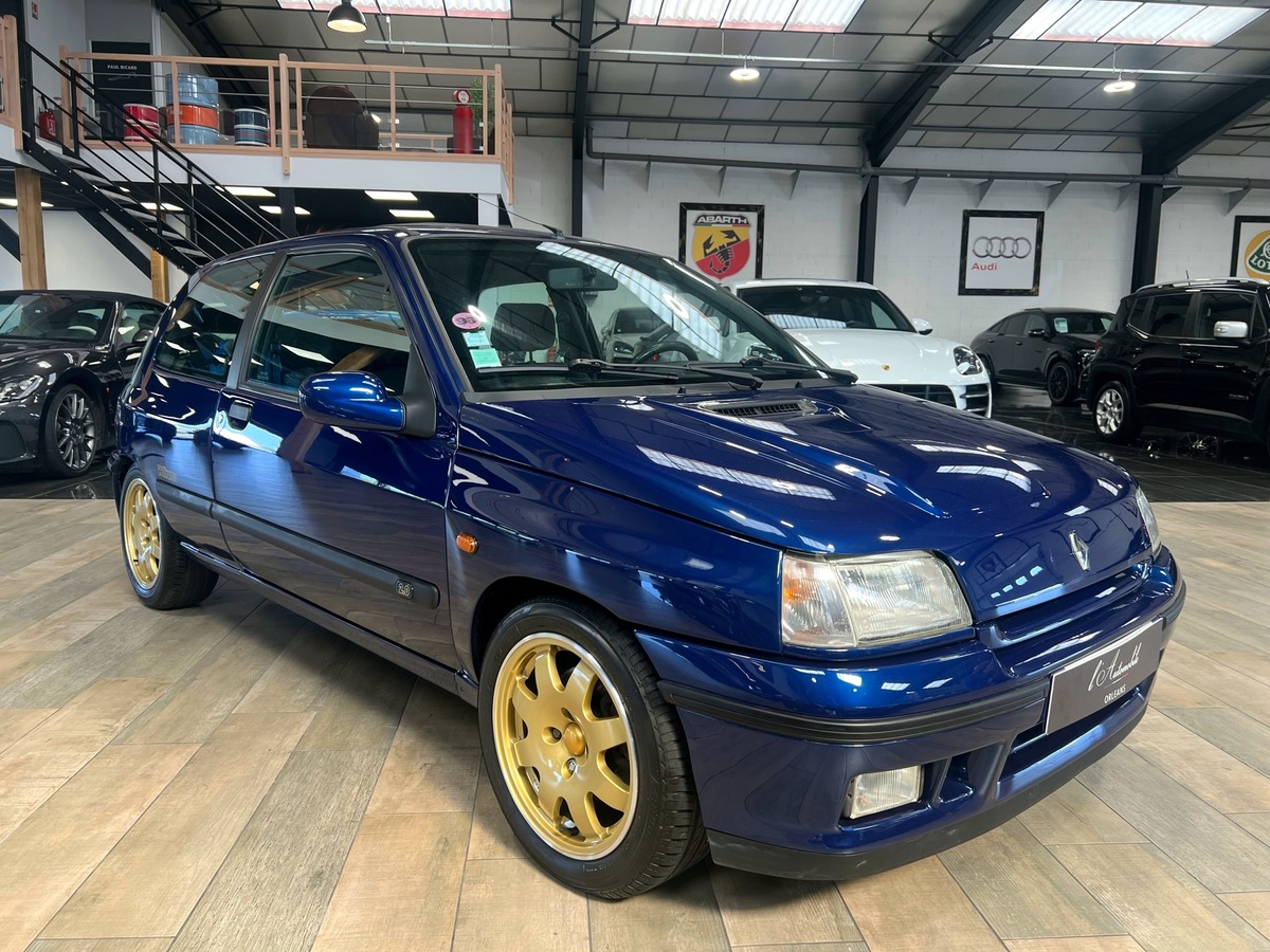 RENAULT Clio WILLIAMS II 2.0 150 + TOIT OUVRANT