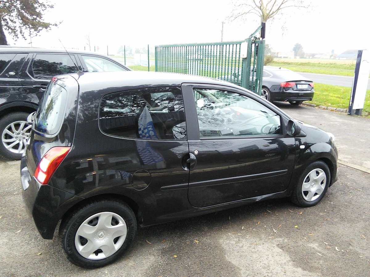 RENAULT Twingo 1.2 75 Dynamique CLIM