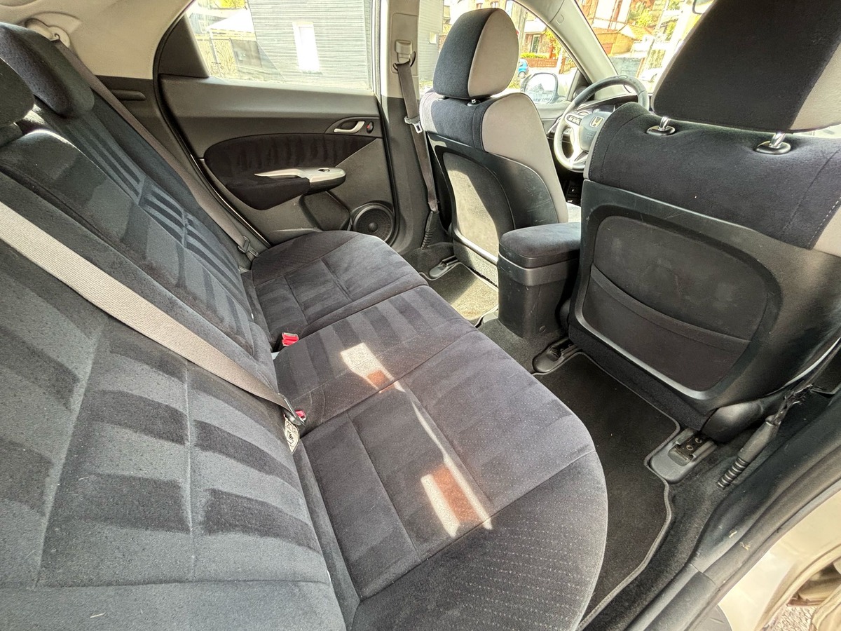 Honda Civic 1.8 VTEC 140 - Finition Sport - Garantie