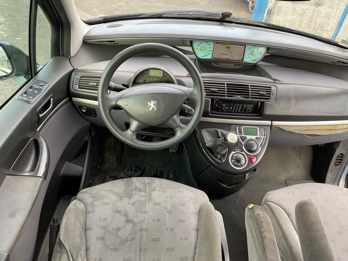 Peugeot 807 2.2 hdi 130cv navte7 places GPS