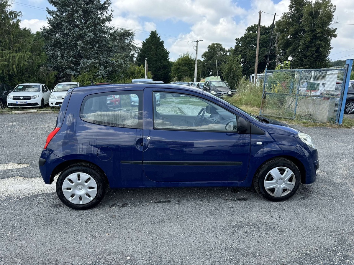 RENAULT Twingo ii 1.2 60cv 114006km très propre intérieur et extérieur 