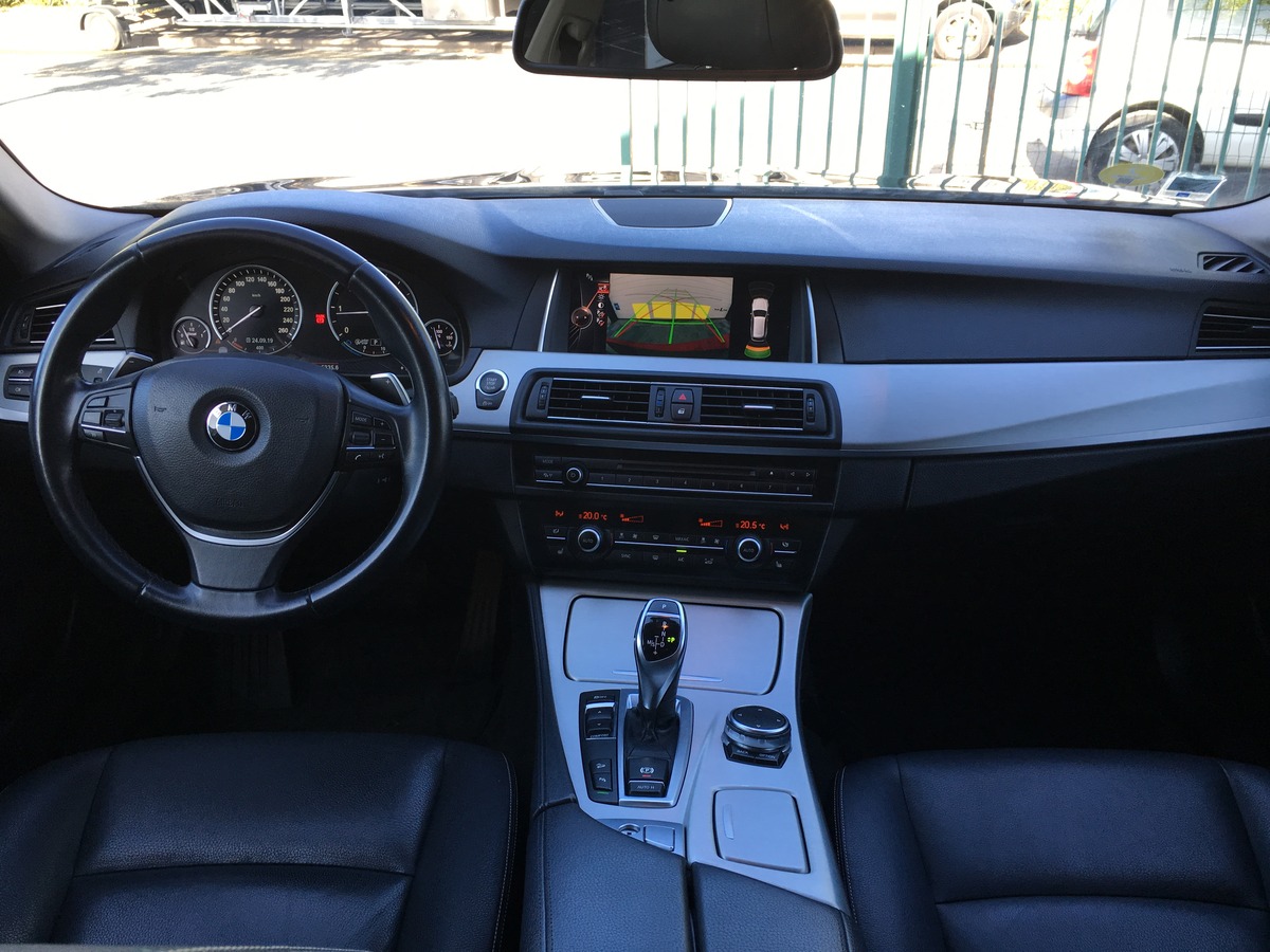 Bmw Série 5 525d TOURING 218ch LUXURY CUIR/CAMERA