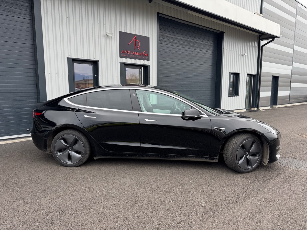 Tesla Model 3 Long Range