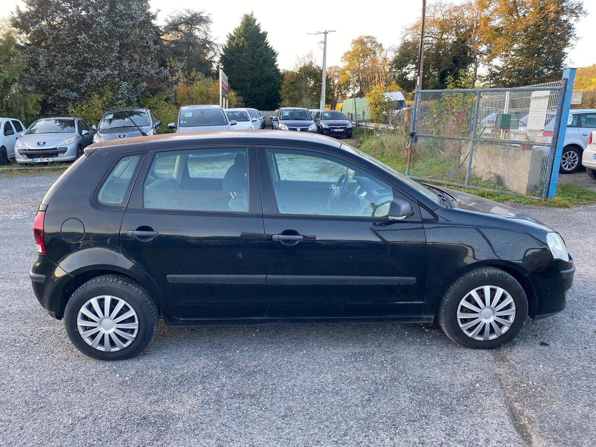 Volkswagen Polo 1.4 tdi 70cv 144000km 1ère main kit de distribution Neuf 