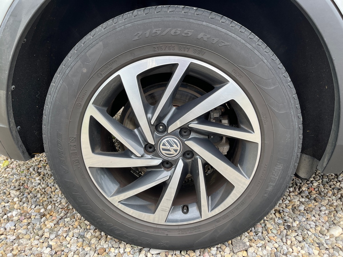 Volkswagen Tiguan 1.4 TSI 125ch SOUND, SUIVI COMPLET VW, ATTELAGE, REG ADAPTATIF, RADAR