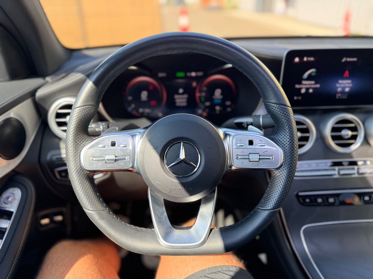Mercedes-Benz GLC Coupé 300e 211ch+122ch AMG LINE 4MATIC TOIT OUVRANT SIÈGES ÉLEC A MÉMOIRE