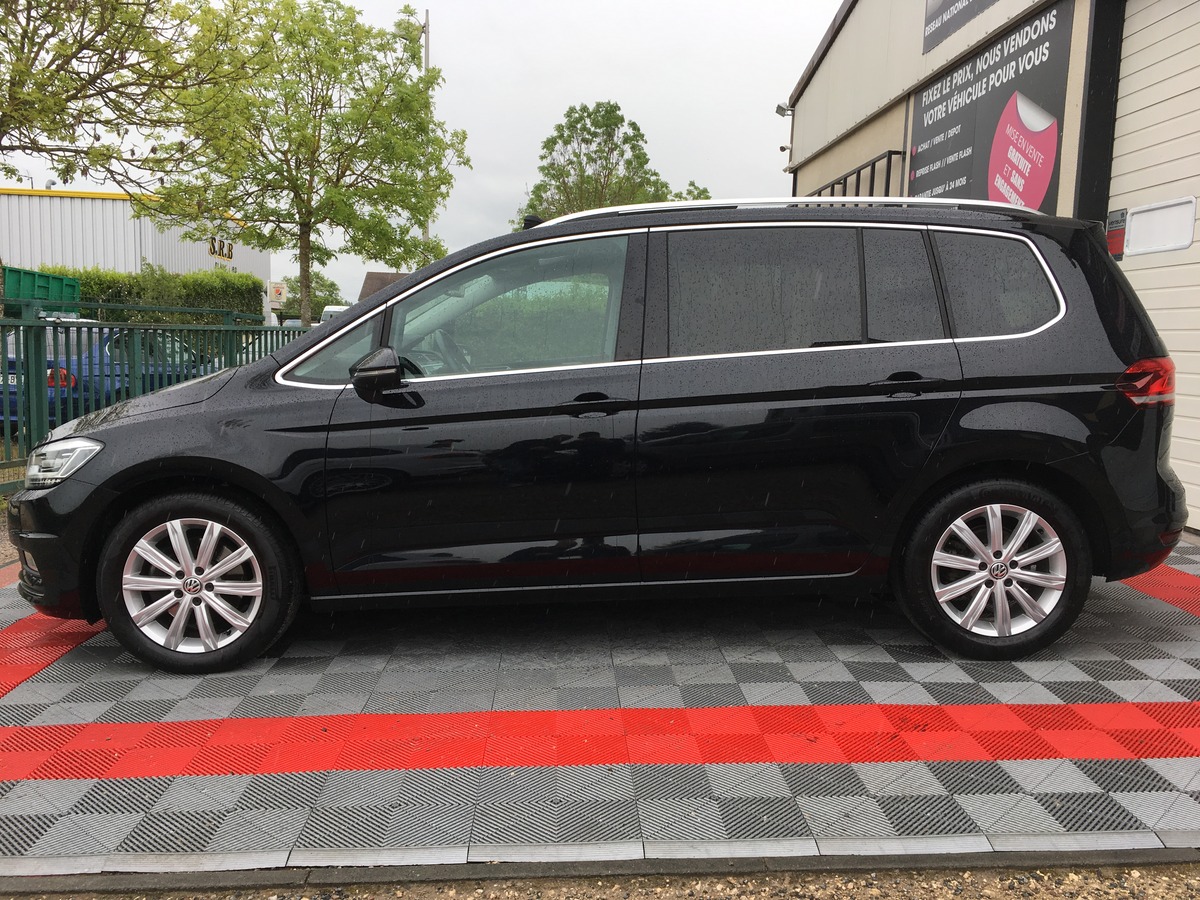 Volkswagen Touran 2.0TDI 150CV 7PL Boîte Auto