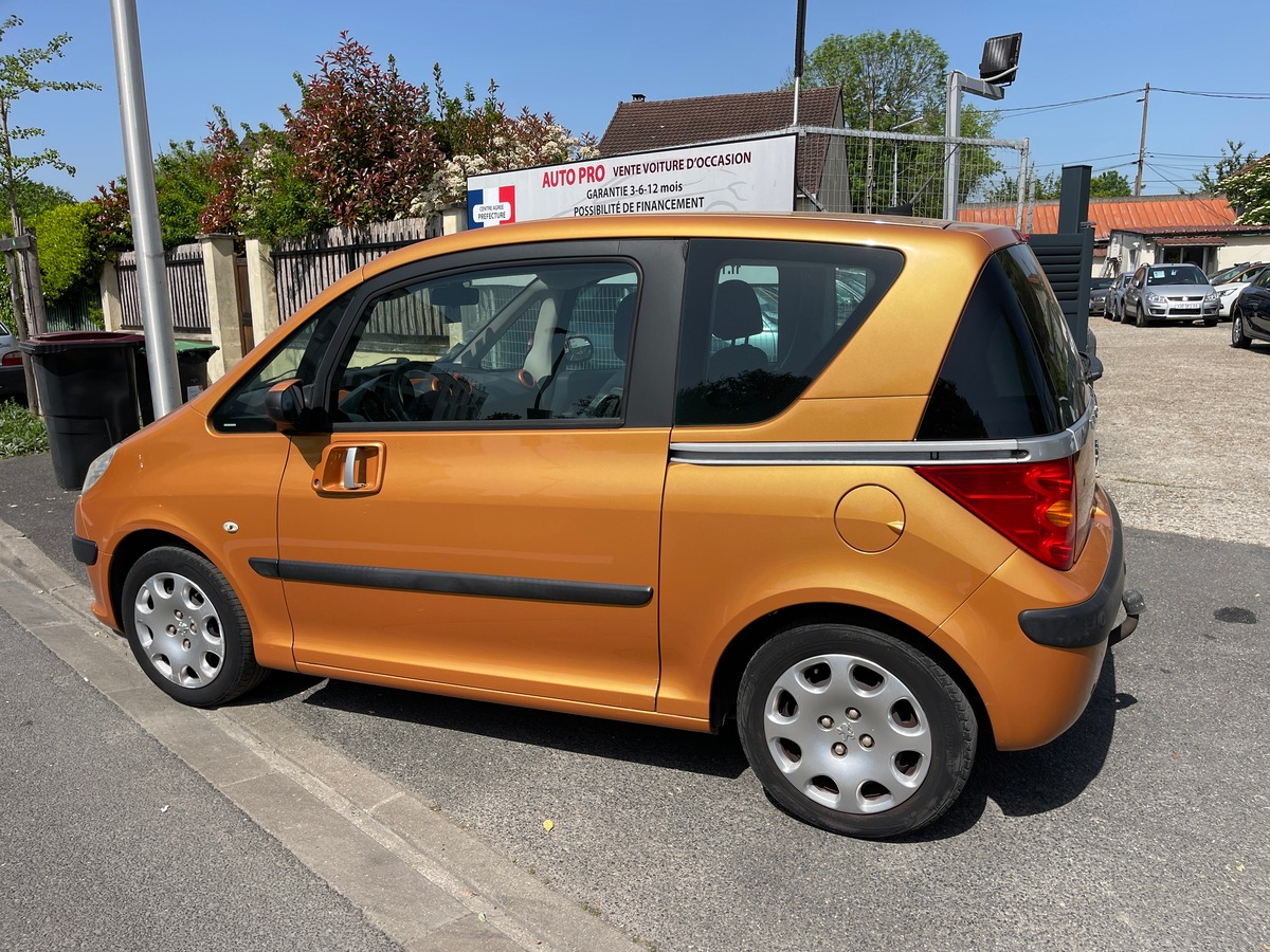 Peugeot 1007 1.6 110 DOLCE PACK