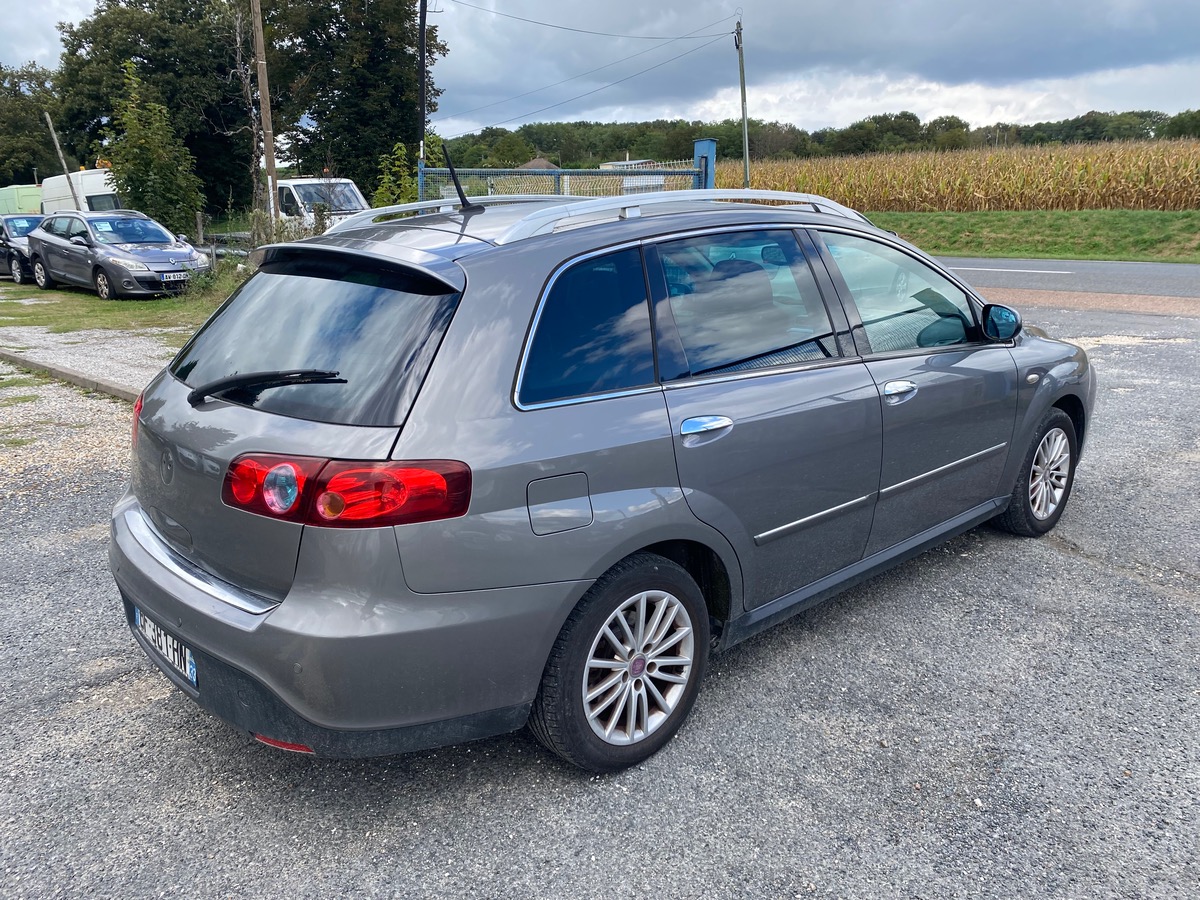 Fiat Croma 1.9 jtd 120cv de 2010 241001km