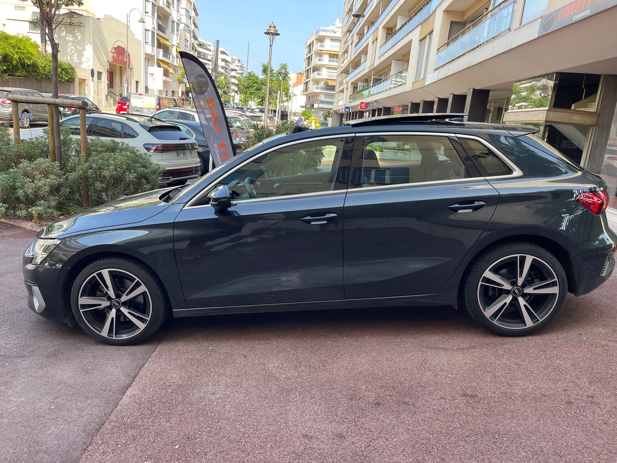 Audi A3 Sportback 35 TFSI 150 CV / Toit Ouvrant / S Line / Intérieur Cuir