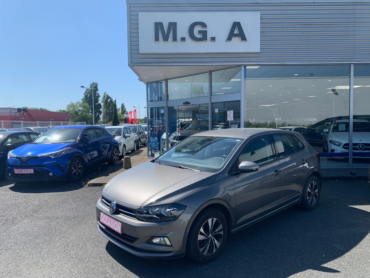 Volkswagen Polo 1.0  BMT CONFORTLINE 70
