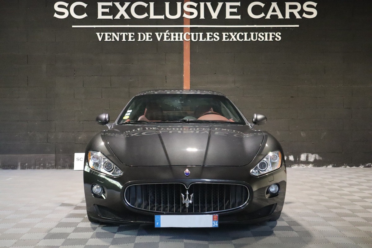 Maserati Granturismo Coupé  420 CV 4.2 - Boîte automatique ZF - Faible kilométrage