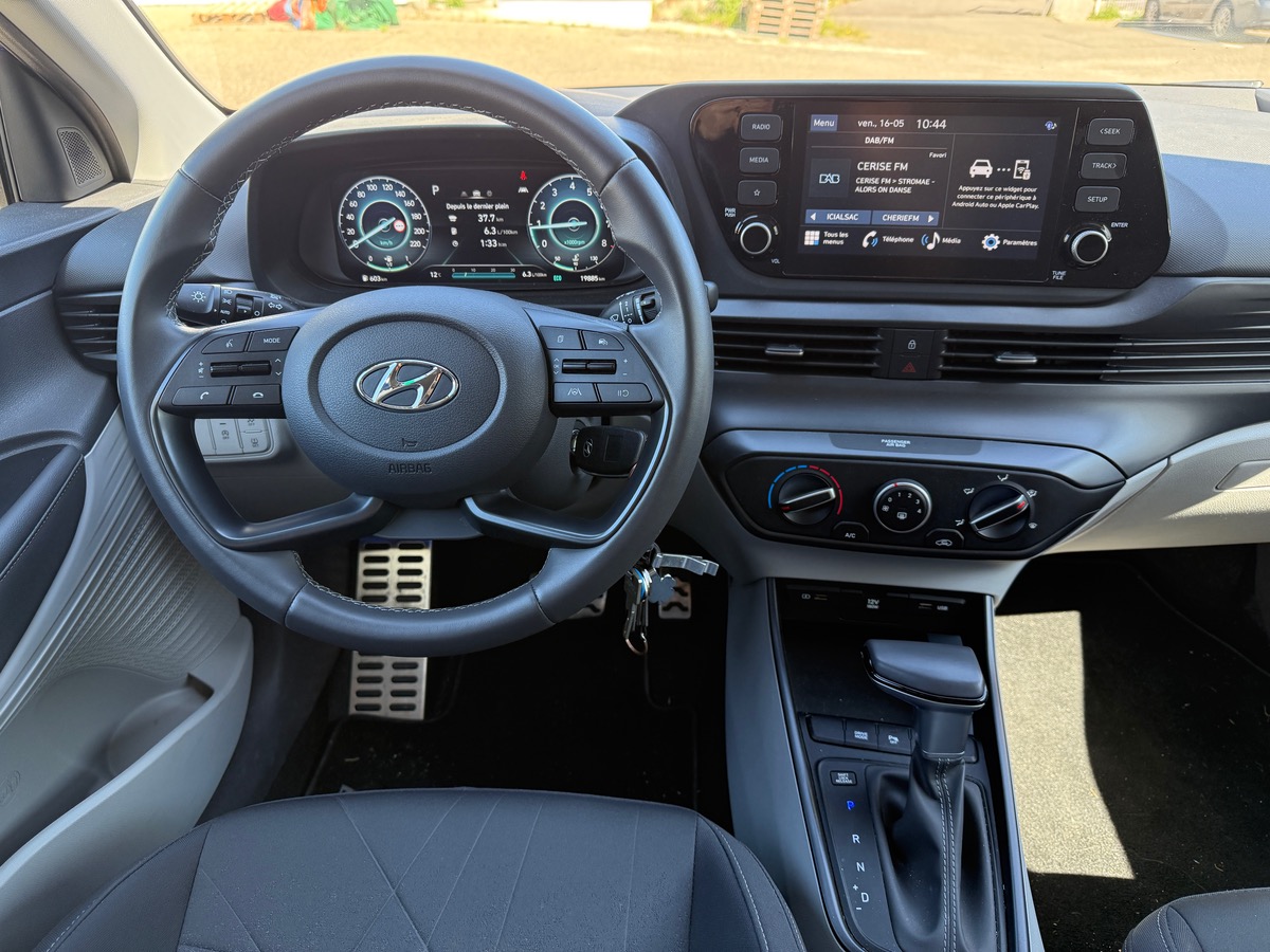 Hyundai Bayon 1.0 T-GDi 100ch Hybrid 48V Intuitive DCT-7, Garantie constructeur.