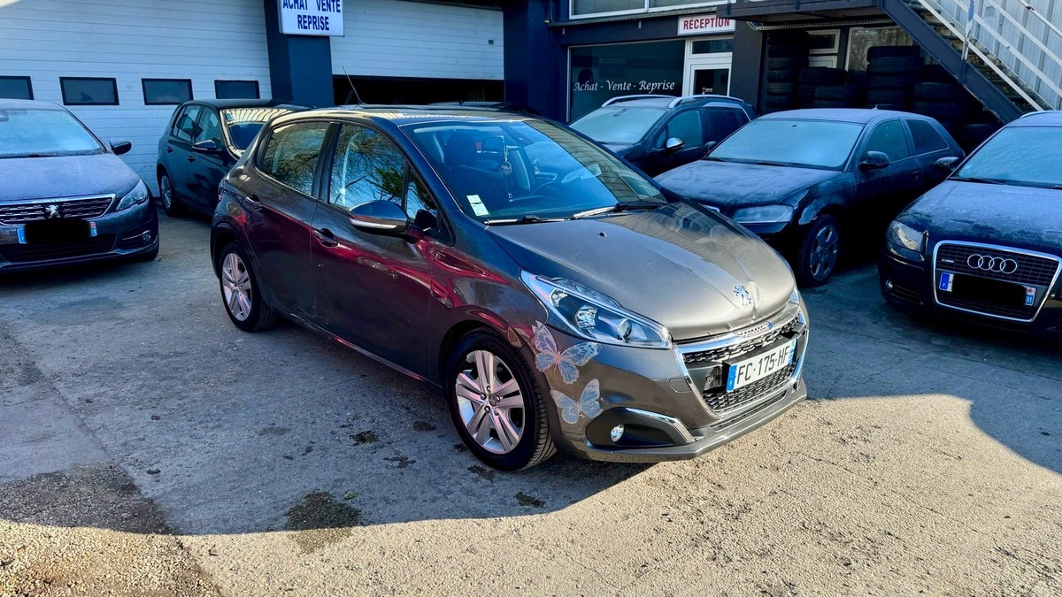 Peugeot 208 1,5 BlueHDI 100cv