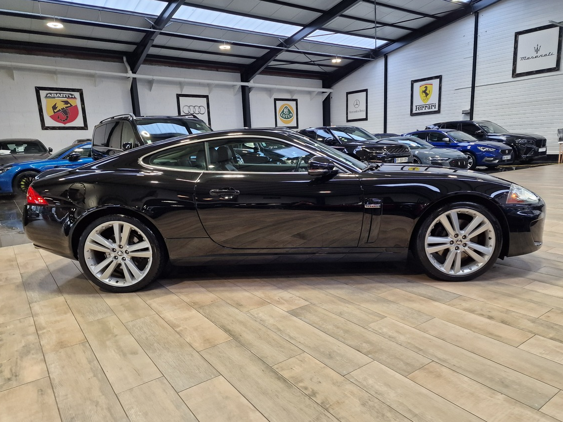 Jaguar XK Coupé II 5.0 V8 385 PORTFOLIO 64000KMS F