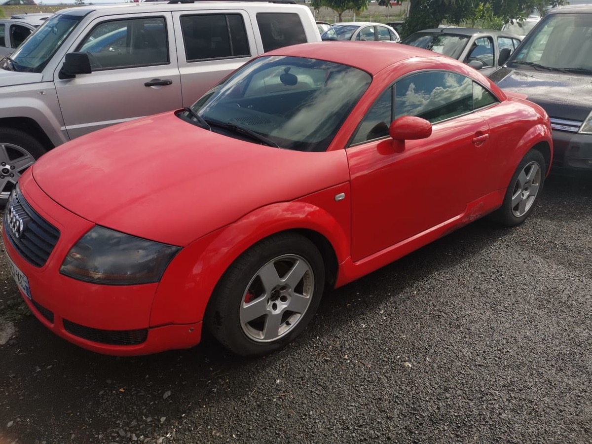 Audi TT coupé 1.8i tbo - 180