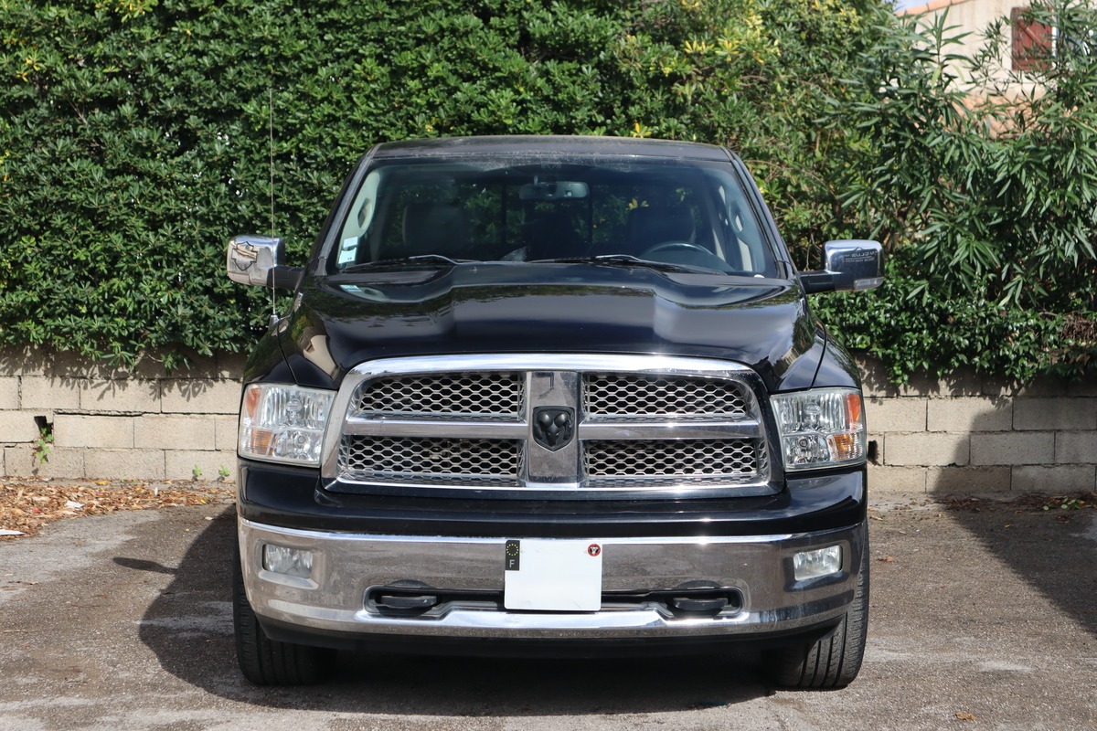 Dodge RAM 1500 5.7 HEMI 390 CV Laramie + Kit GPL / Immatriculation Française