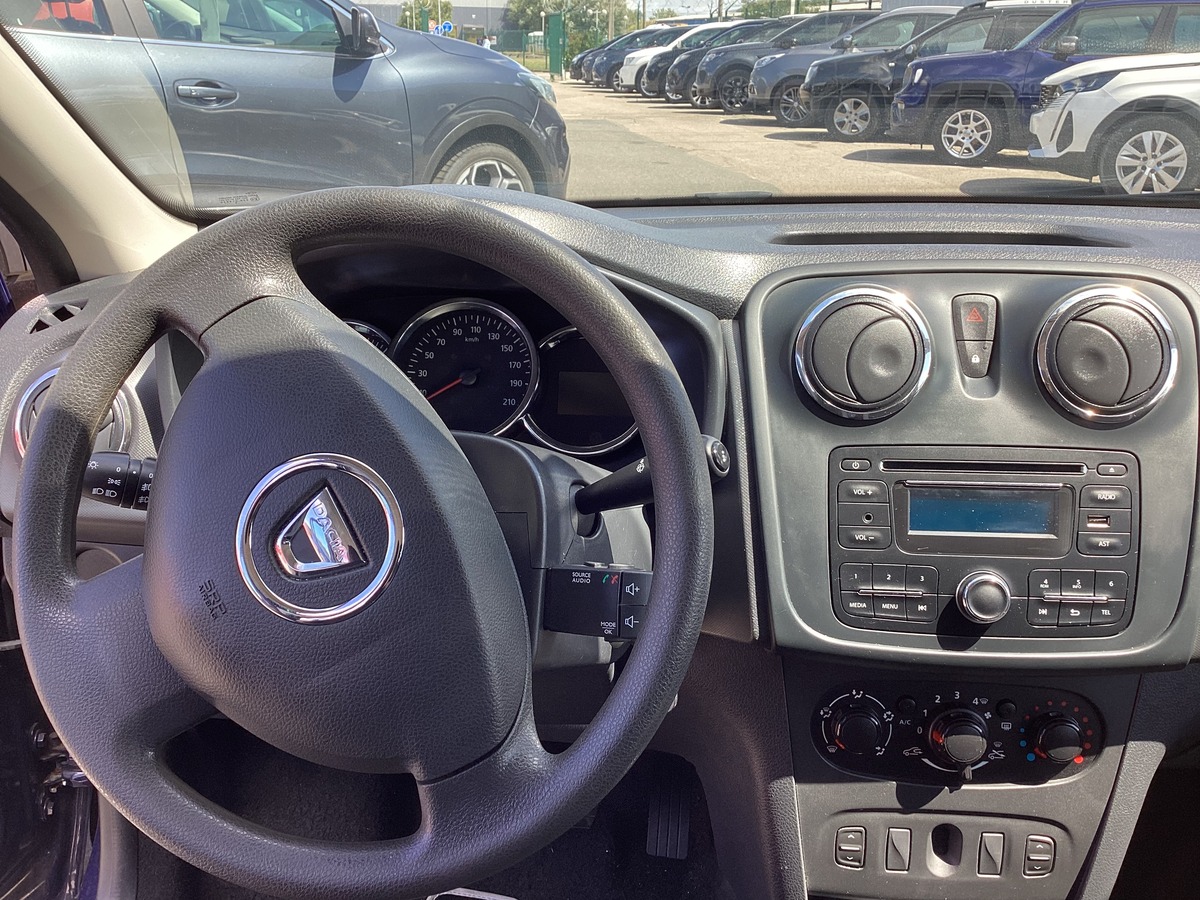 Dacia Sandero 1.2 Ambiance  très belle