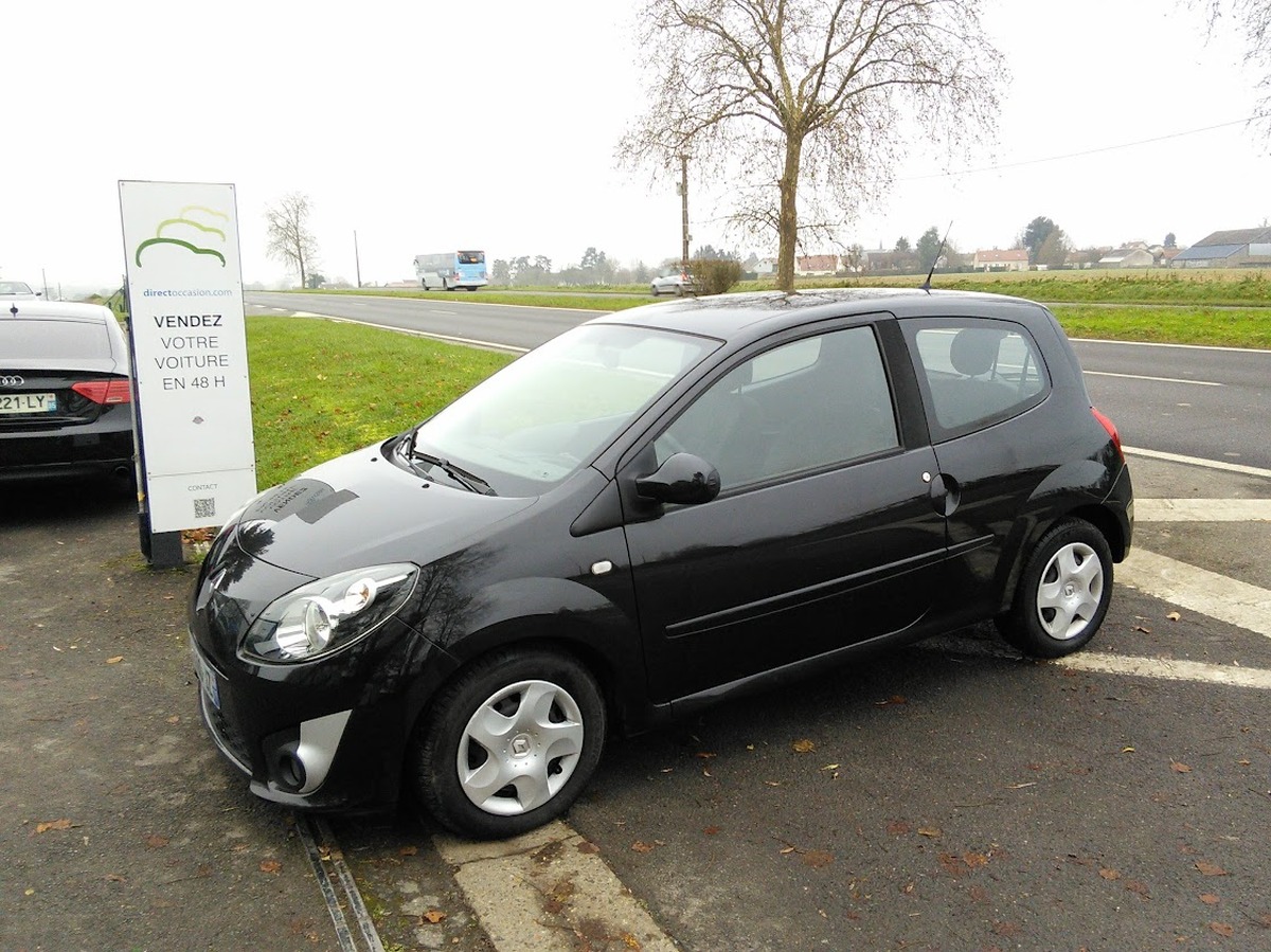 RENAULT Twingo 1.2 75 Dynamique CLIM