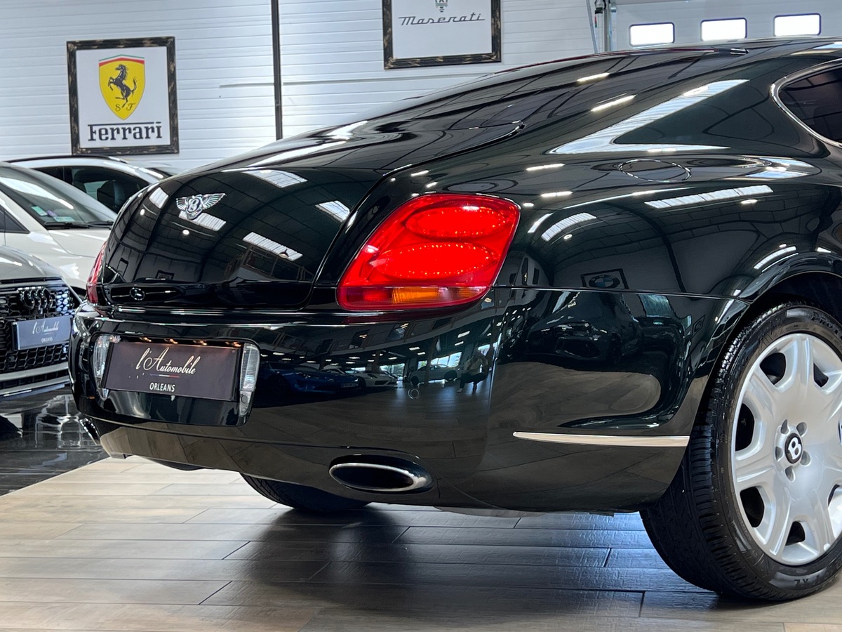 Bentley Continental GT COUPE W12 6.0 4WD 560CV uz 