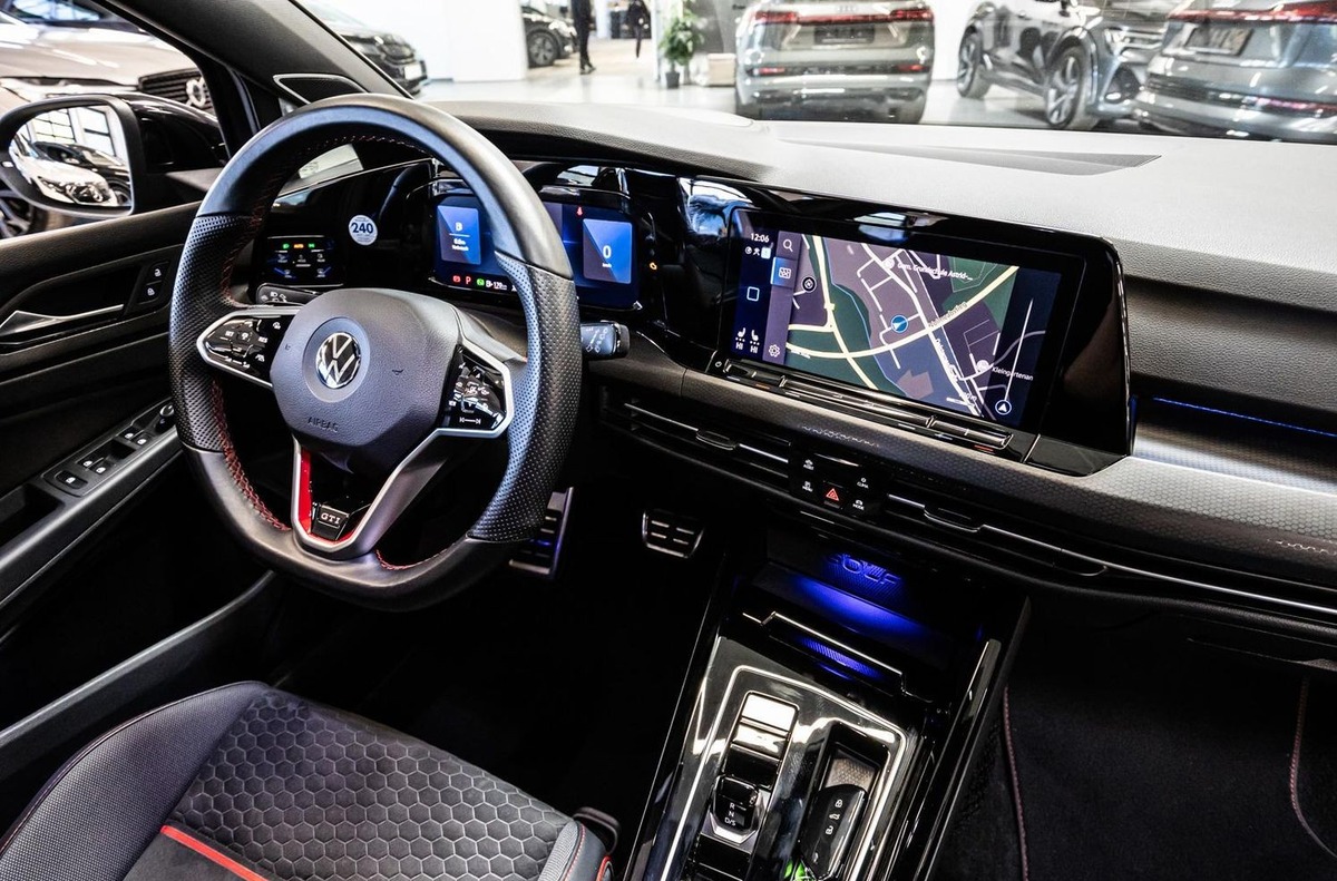 Volkswagen Golf VIII 2.0 TSI 300ch GTI Clubsport DSG7
