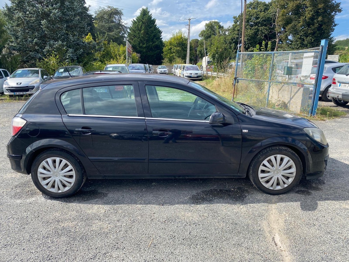 Opel Astra 1.9 cdti 120cv 231008km cosmo