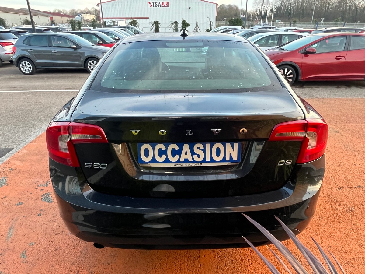 Volvo S60 II D3 2.0 TDi SAS SUMMUM 163 CH