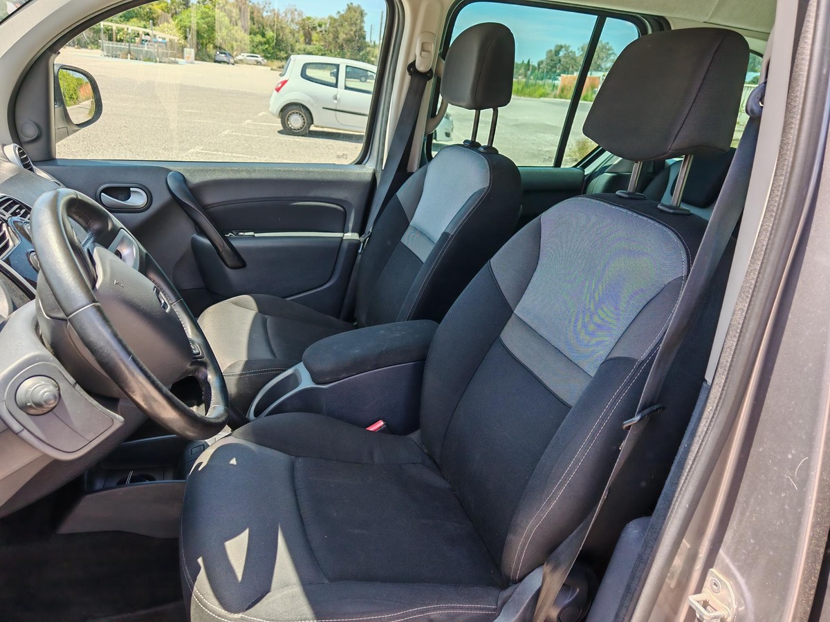RENAULT Kangoo 1.2 tce intens 114ch