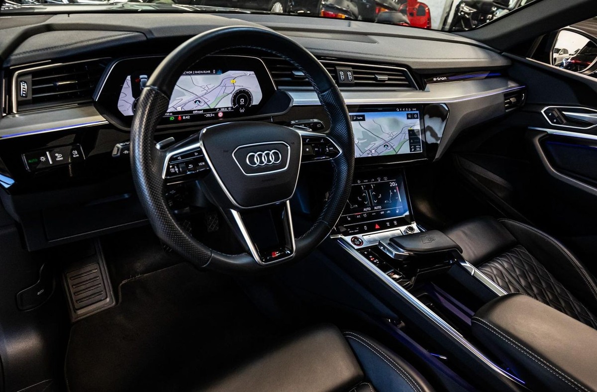 Audi e-tron S 503ch e-quattro Sport Gris Nardo Toit ouvrant Bang&Olufsen