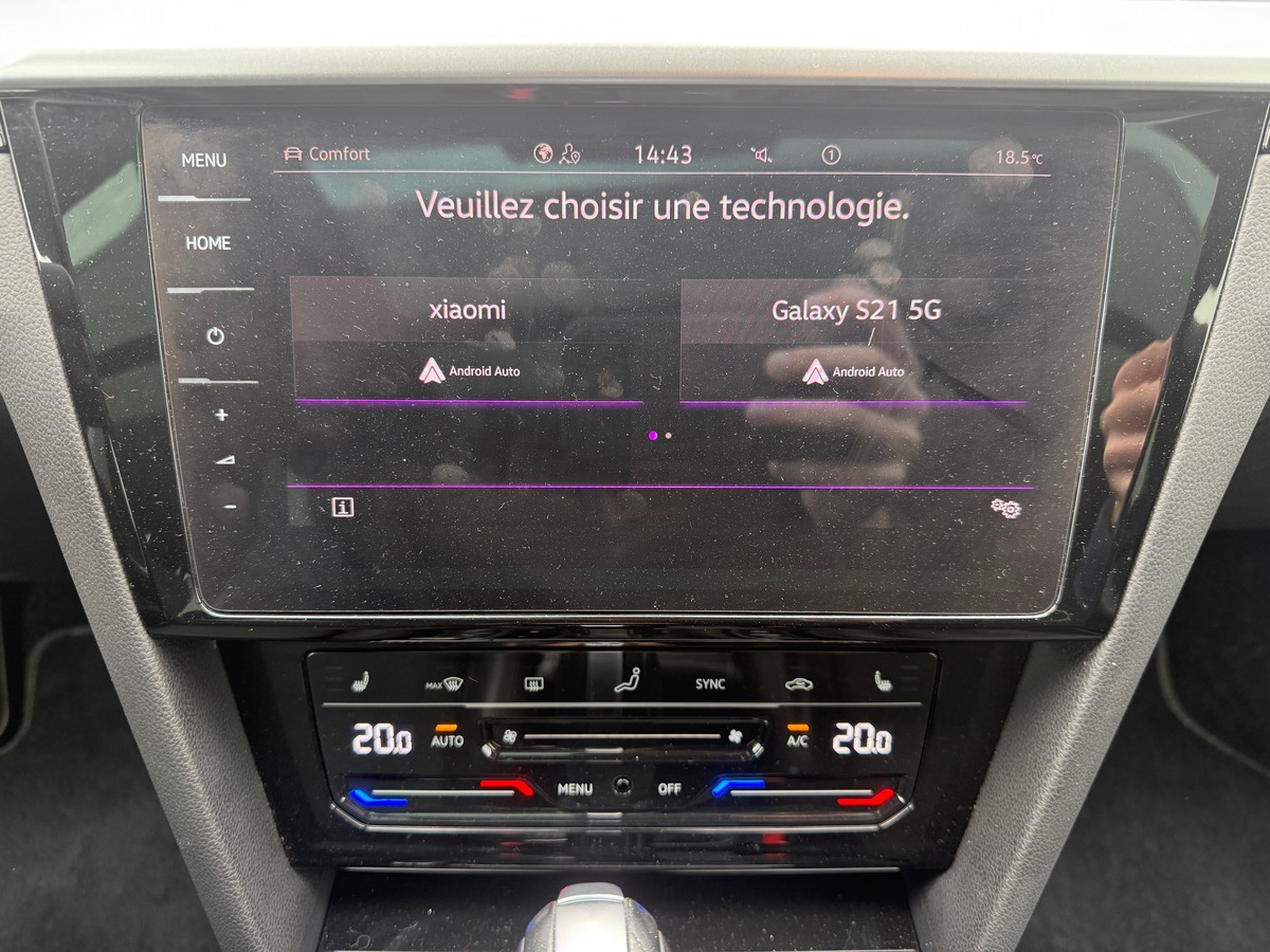 Volkswagen Arteon ShootingBrake 2.0L TDi EVO SCR DSG7 150 cv R-line, Toit ouvrant, Suivi Complet
